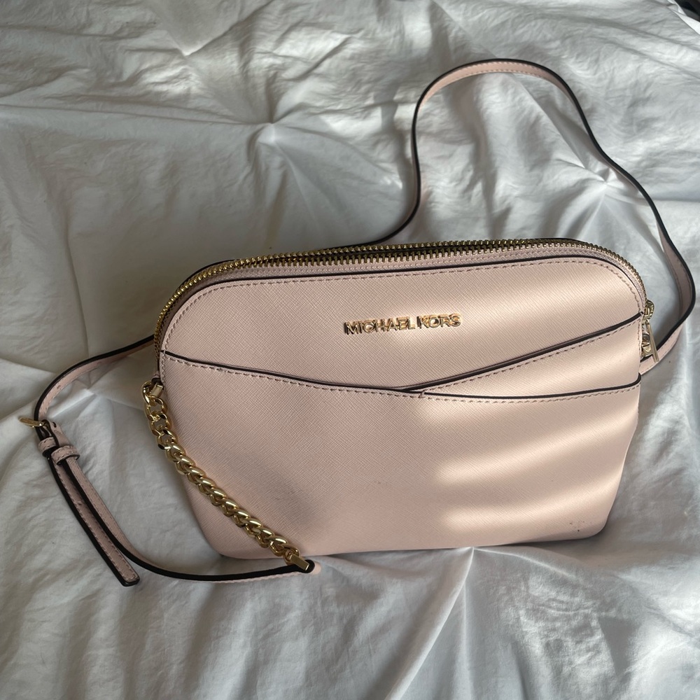 Michael Kors Jet Set Crossbody